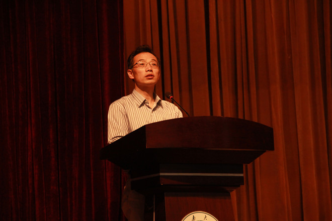 动漫屋
2015外语节开幕式暨外语配音大赛决赛成功举办