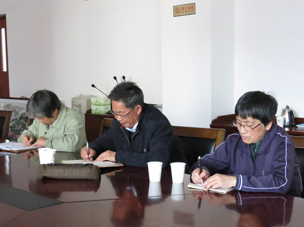 大胆创新，共铸“成才路”--记动漫屋
关工委工作交流会